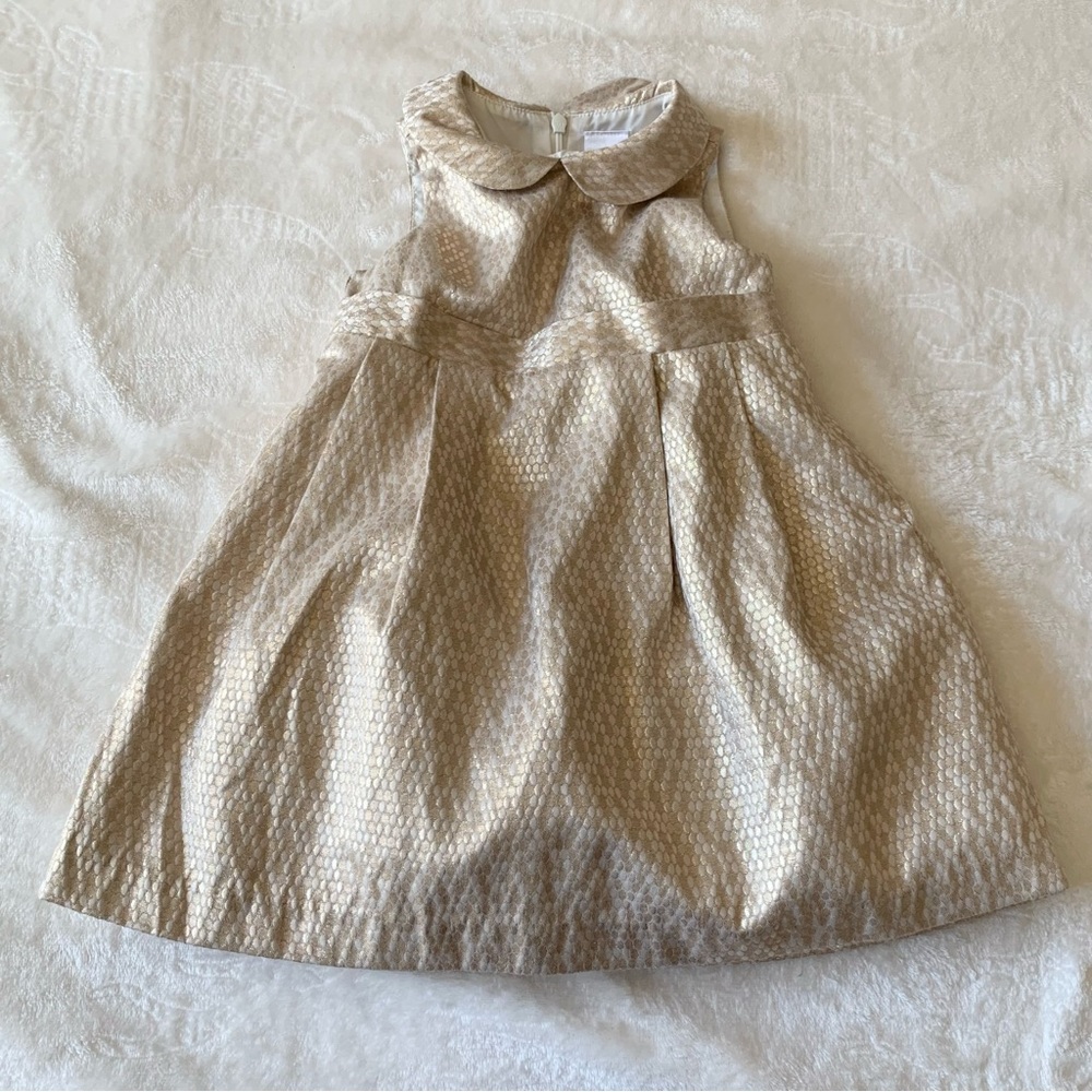 🧁 3 for $25 Girl dress size 18-24 months